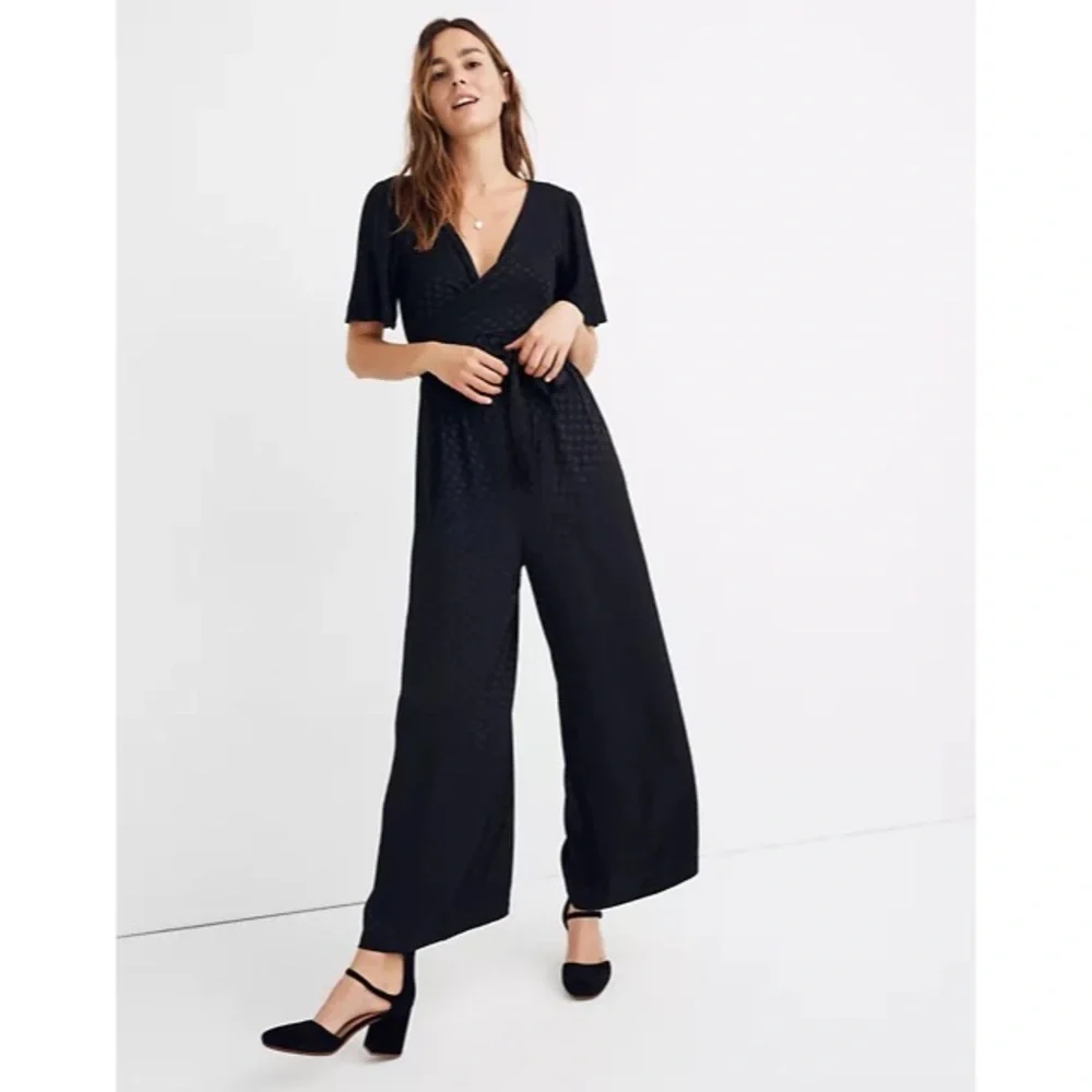 NWT Madewell Wrap-Waist Jumpsuit in Dot Jacquard - Picture 1 of 9
